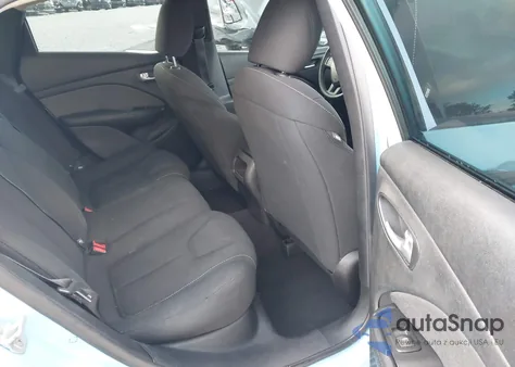 2013 Dodge Dart Sxt из США, поврежденный, VIN 1C3CDFBA0DD206139